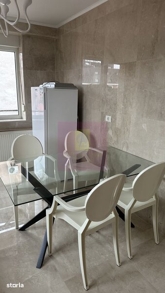 De vanzare, Apartament de LUX